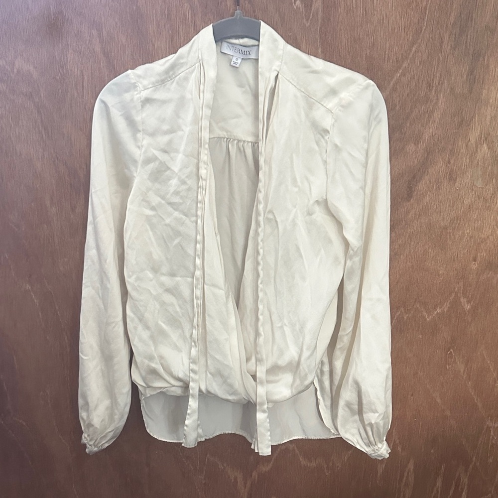 INTERMIX silk cream Women's Blouse